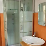 Il Giardino Di Flora Con Piscina & Jacuzzi 4*