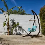 Il Giardino Di Flora Con Piscina & Jacuzzi