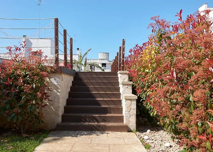招待所 Il Giardino Di Flora Con Piscina & Jacuzzi