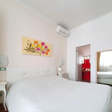 Guest house Il Giardino Di Flora Con Piscina Lecce
